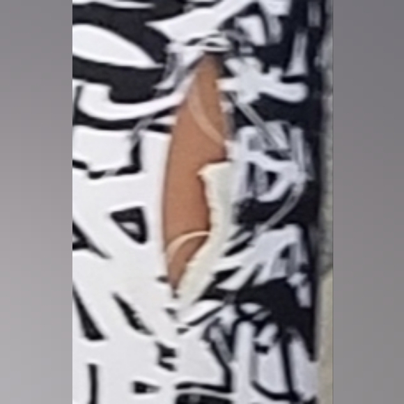 Gravitissima 100 Lycra thigh high black & white boot. - Picture 11 of 11